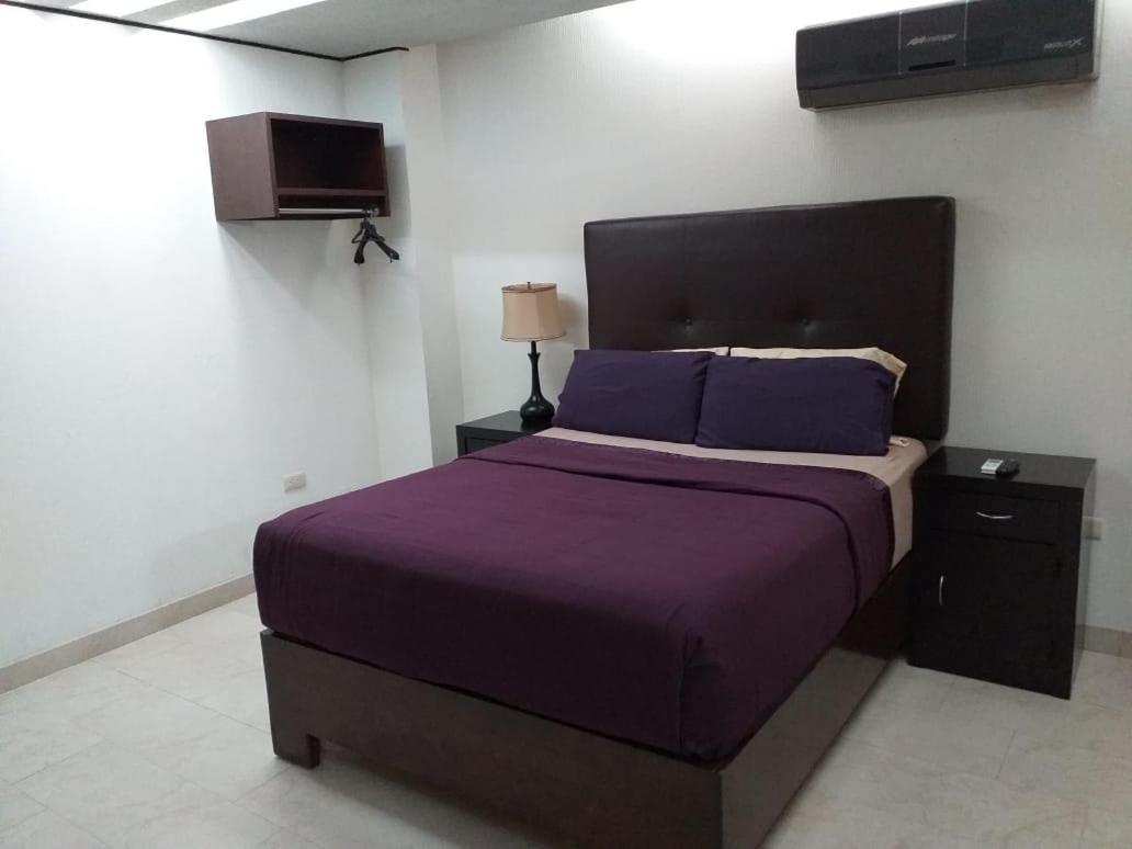 Premier Hotel Suites Ciudad Obregón Esterno foto