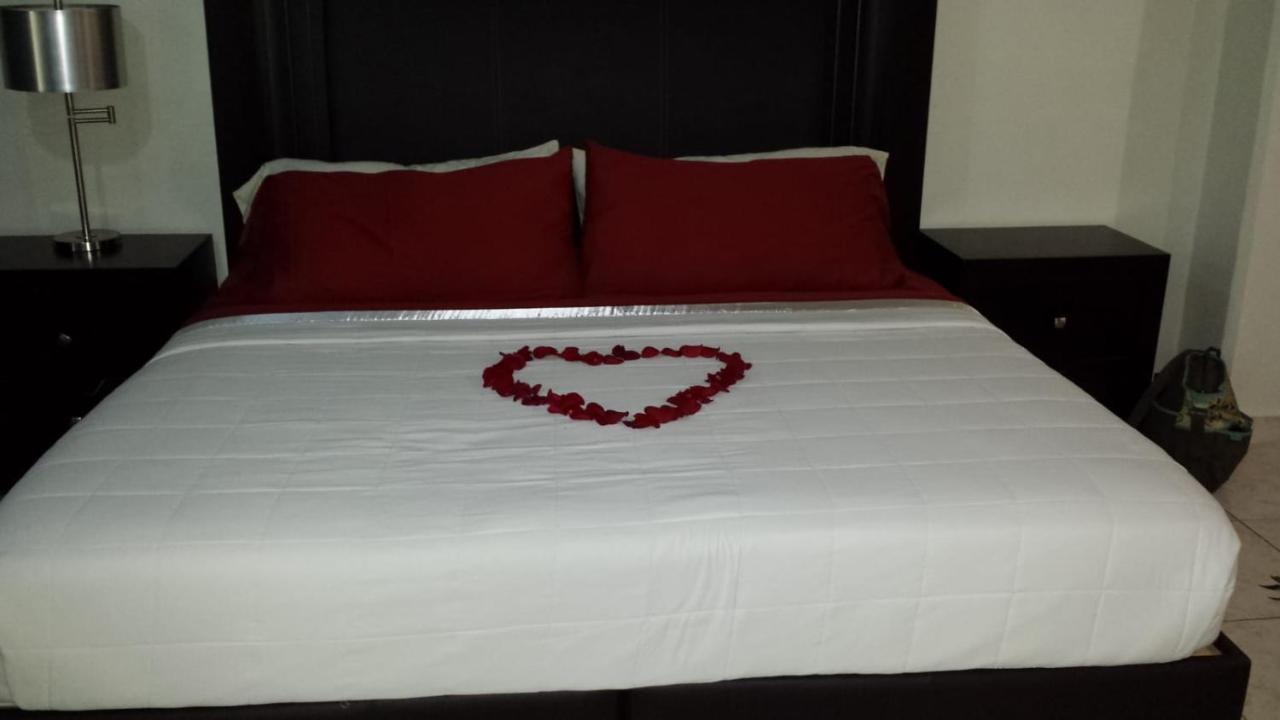 Premier Hotel Suites Ciudad Obregón Esterno foto