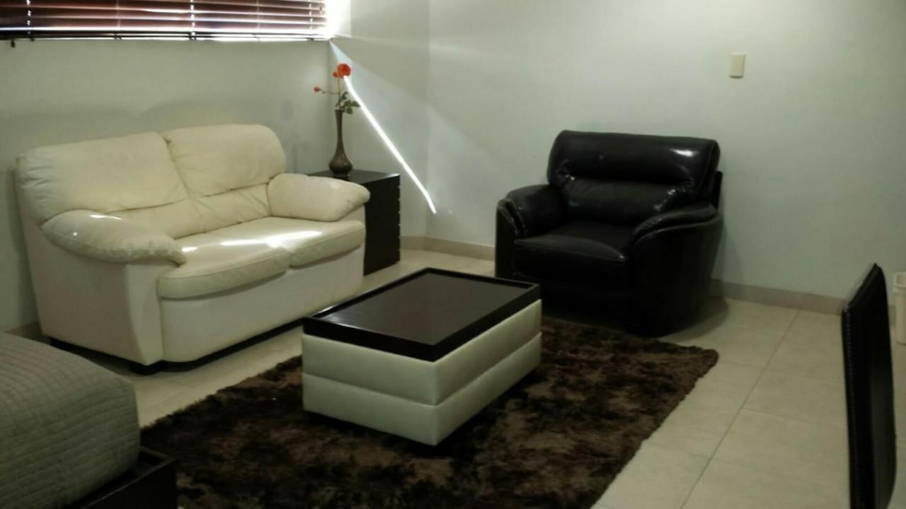 Premier Hotel Suites Ciudad Obregón Esterno foto