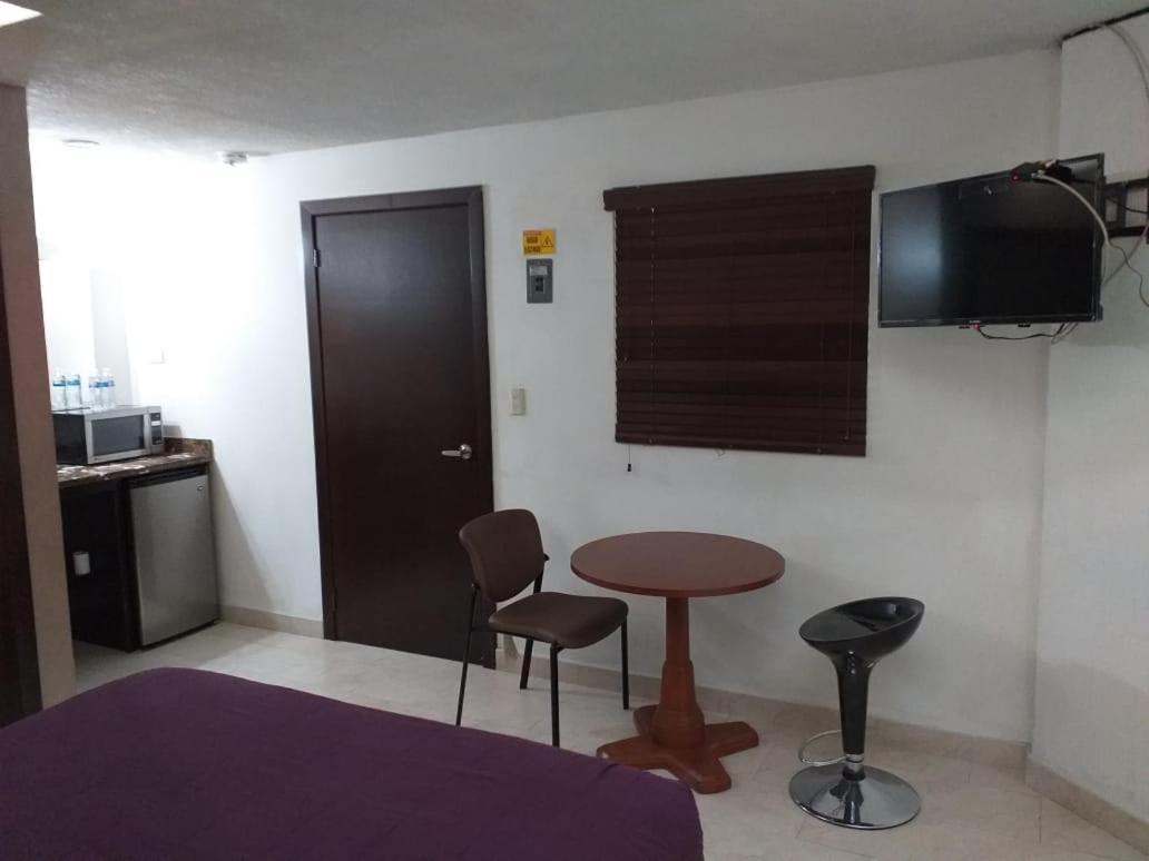 Premier Hotel Suites Ciudad Obregón Esterno foto