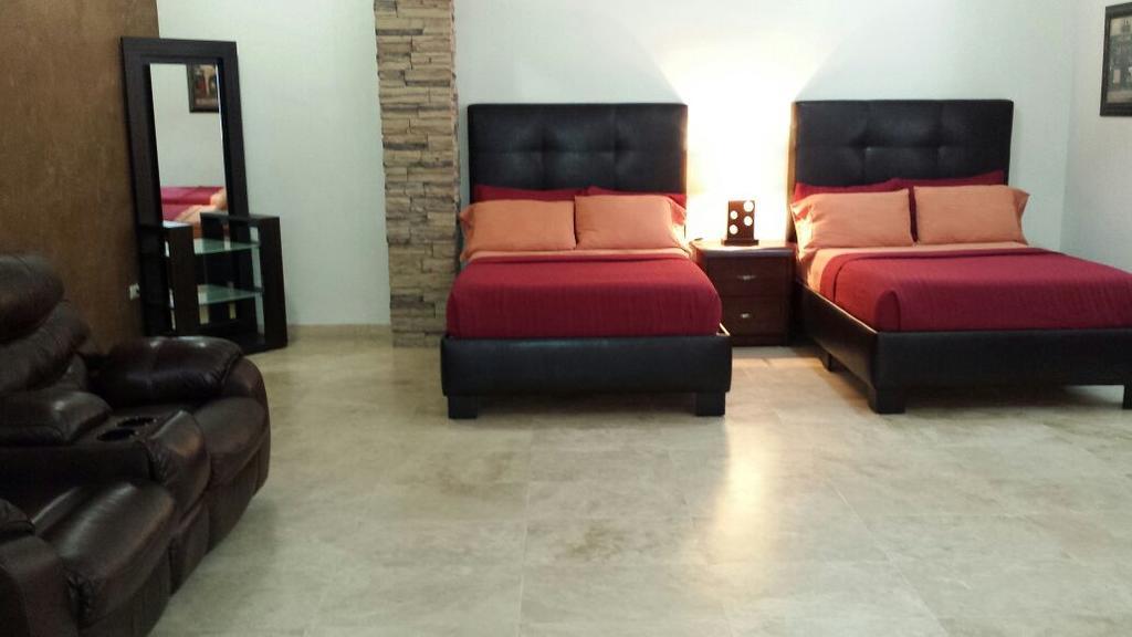Premier Hotel Suites Ciudad Obregón Esterno foto